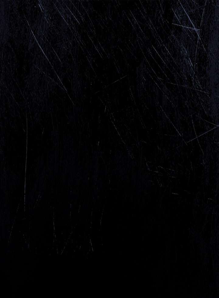 076