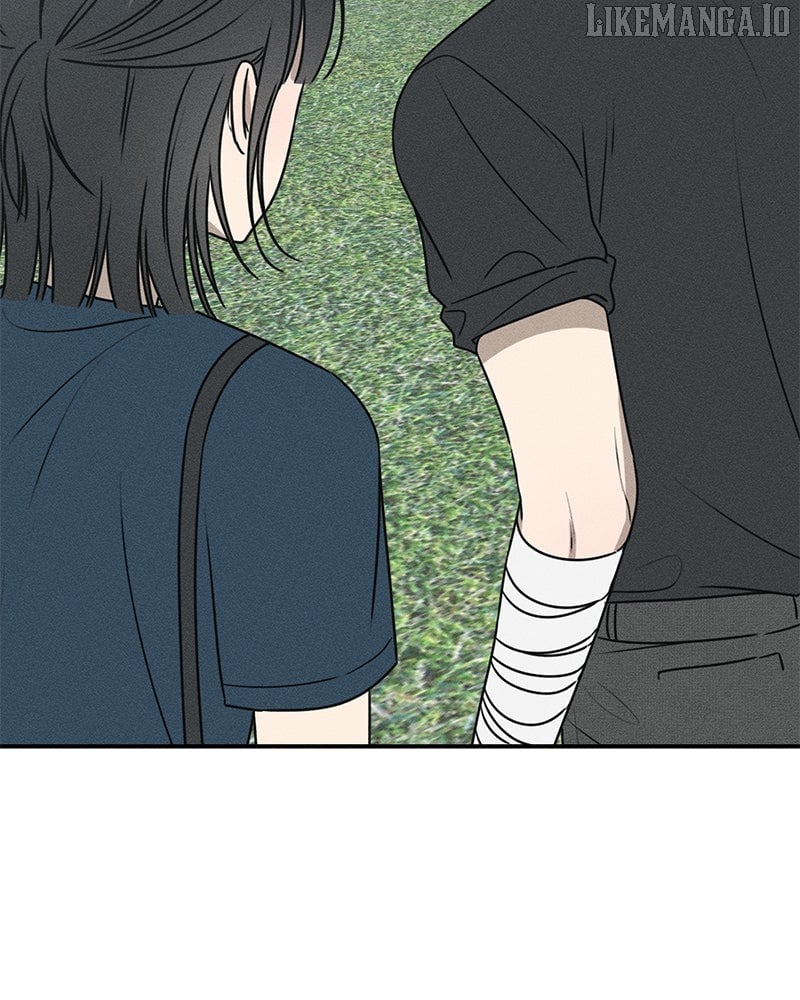 043