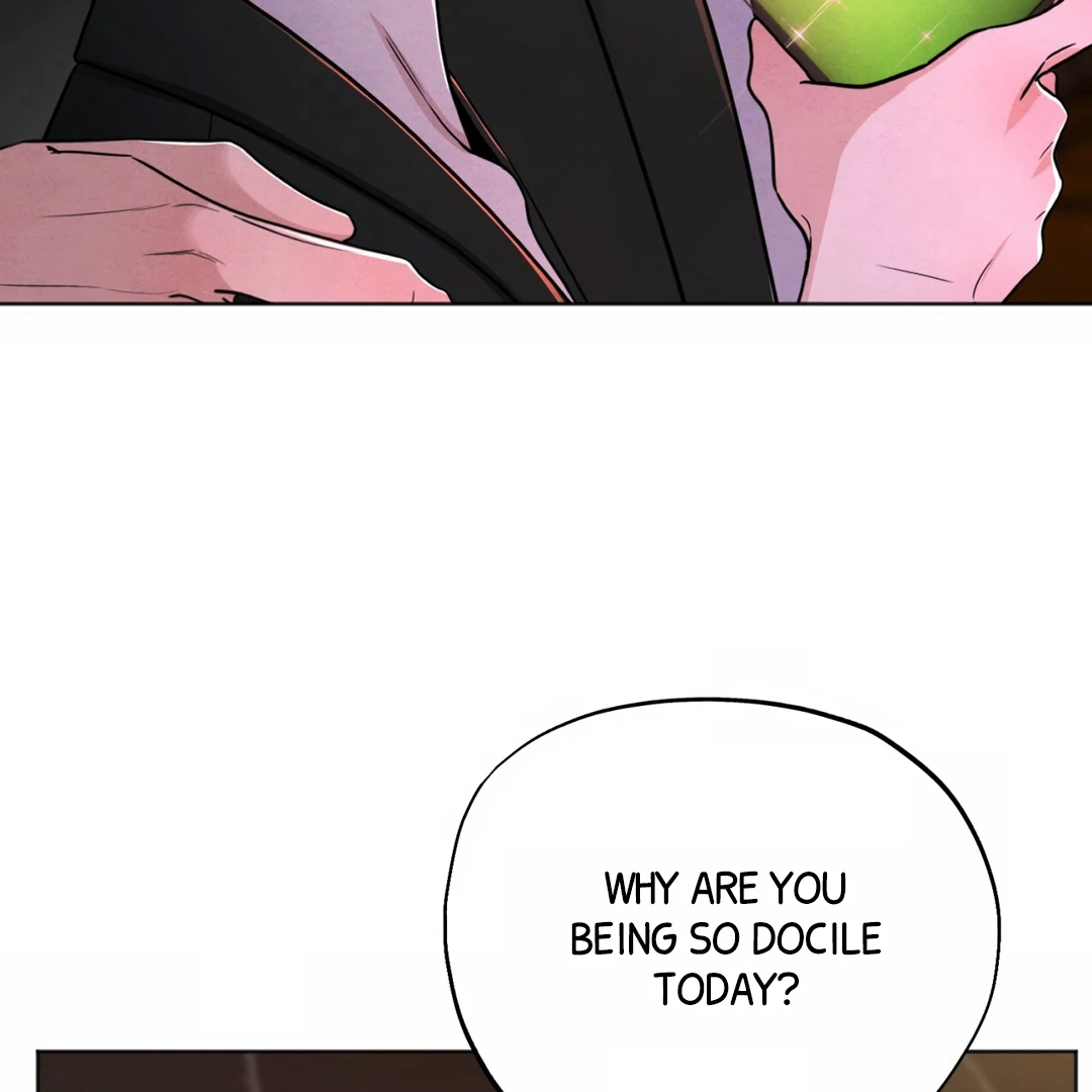 043