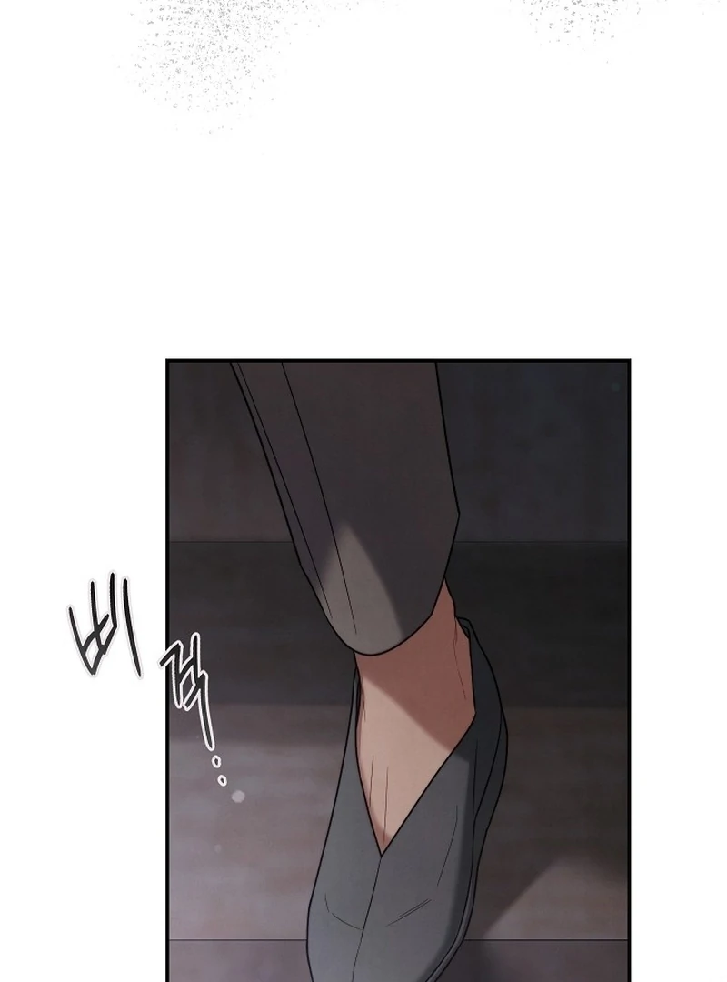 044