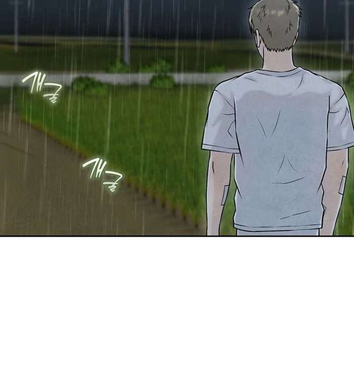 045
