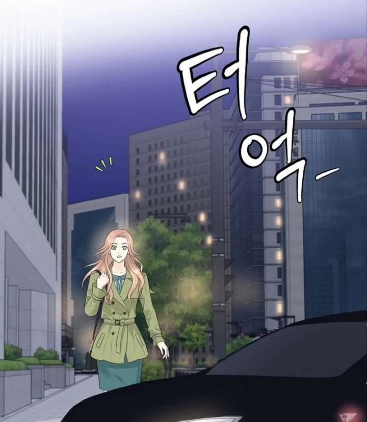 043
