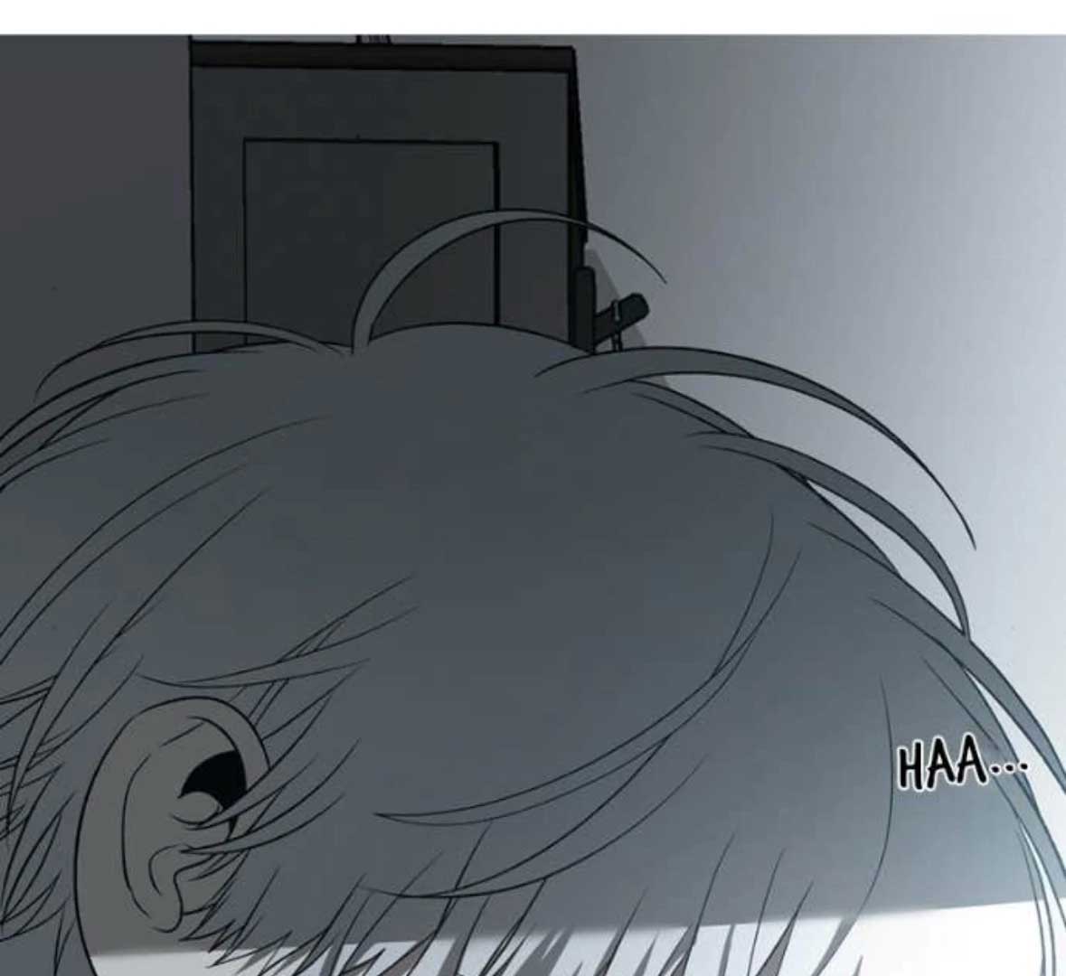 043