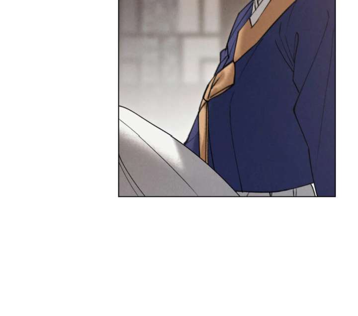 072